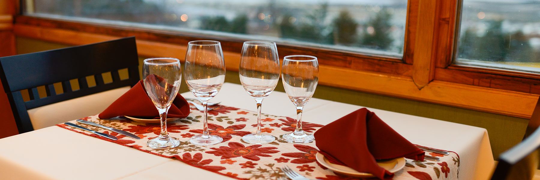 Altos Ushuaia Hotel & Restó  header